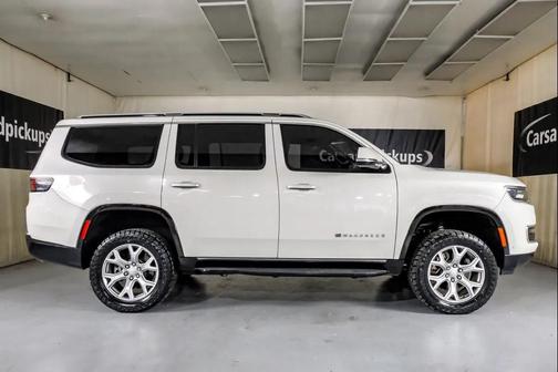 2022 Jeep Wagoneer Series II 4x4