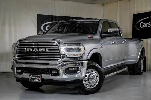 2019 RAM 3500 Laramie Crew Cab 4x4 8' Box