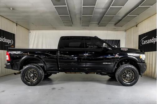 2022 RAM 2500 Big Horn Crew Cab 4x4 6'4' Box