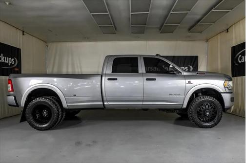 2021 RAM 3500 Tradesman Crew Cab 4x4 8' Box