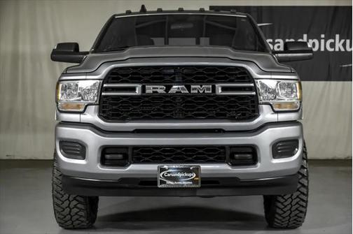 2021 RAM 3500 Tradesman Crew Cab 4x4 8' Box