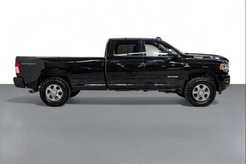 2019 RAM 3500 Big Horn Crew Cab 4x4 8' Box