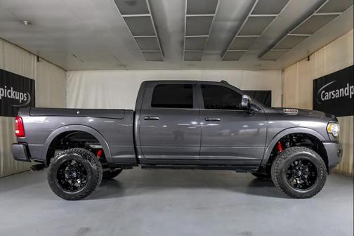 2020 RAM 2500 Limited Crew Cab 4x4 6'4' Box