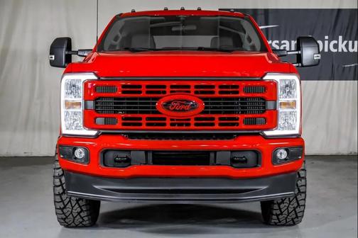 2025 Ford F-350 XLT