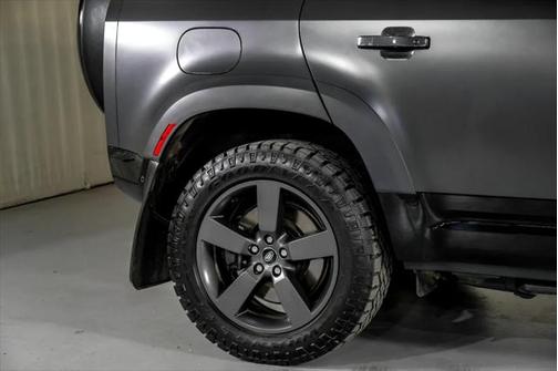 2023 Land Rover Defender 110 Carpathian Edition
