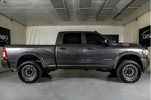 2022 RAM 2500 Tradesman Crew Cab 4x4 6'4' Box