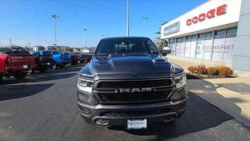 2019 RAM 1500 Laramie Crew Cab 4x4 64' Box