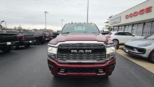 2019 RAM 2500 Limited Crew Cab 4x4 64' Box