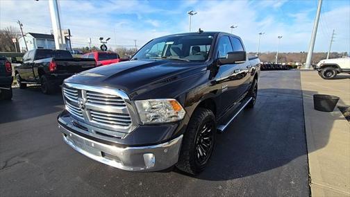 2018 RAM 1500 Big Horn Crew Cab 4x4 57' Box