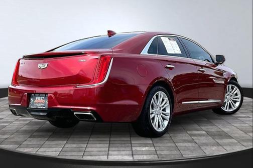 Red Horizon Tintcoat 2018 Cadillac XTS Luxury
