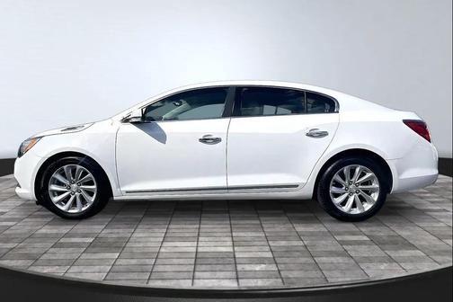 White 2016 Buick LaCrosse Leather