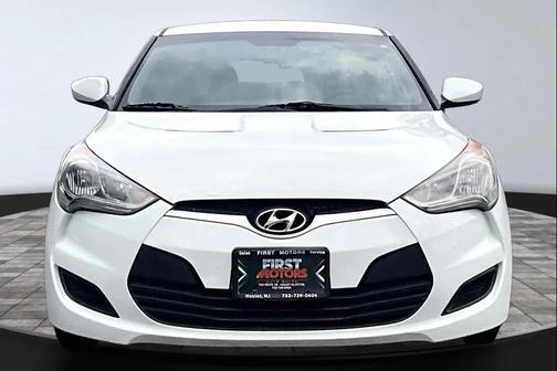 Century White 2013 Hyundai Veloster Base
