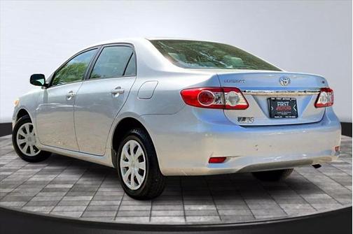 2011 Toyota Corolla LE