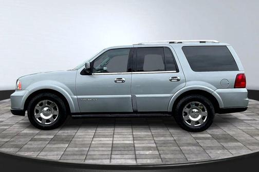 2006 Lincoln Navigator Luxury
