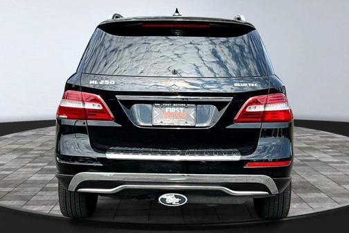 2015 Mercedes-Benz M-Class 4MATIC