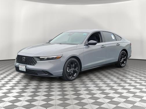Urban Gray Pearl 2025 Honda Accord