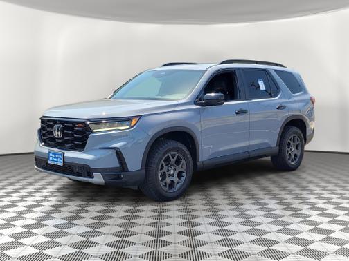 Sonic Gray Pearl 2025 Honda Pilot