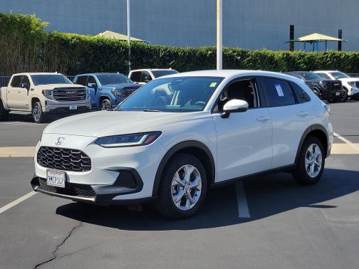 Platinum White Pearl 2023 Honda HR-V