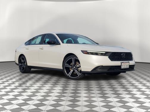 2025 Honda Accord Hybrid 