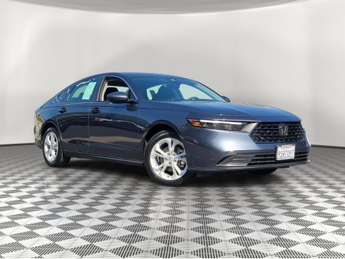 Meteorite Gray Metallic 2025 Honda Accord