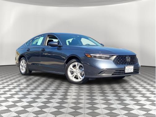 Meteorite Gray Metallic 2025 Honda Accord