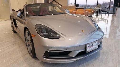 2024 Porsche 718 Boxster S
