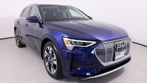 2021 Audi e-tron Prestige