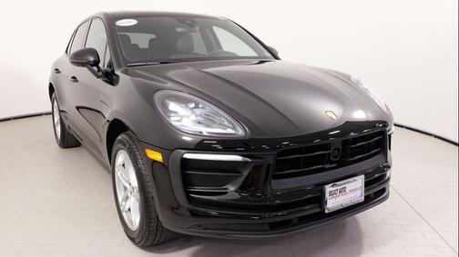 2025 Porsche Macan AWD
