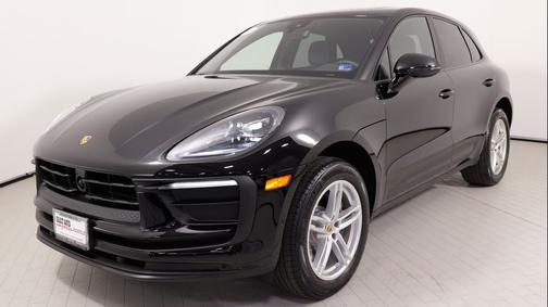 2025 Porsche Macan AWD