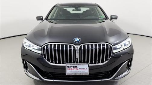 2022 BMW 745e xDrive