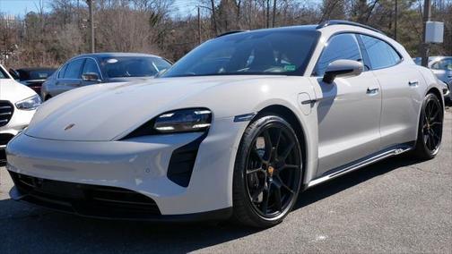 2024 Porsche Taycan Cross Turismo GTS