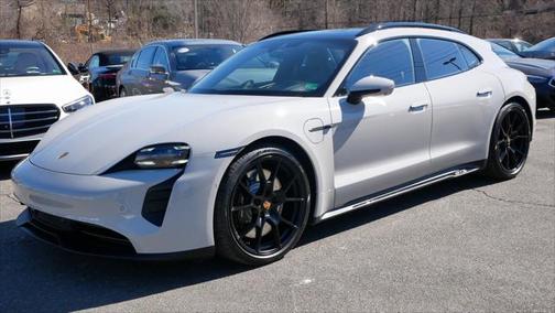2024 Porsche Taycan Cross Turismo GTS