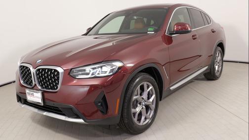 2023 BMW X4 xDrive30i