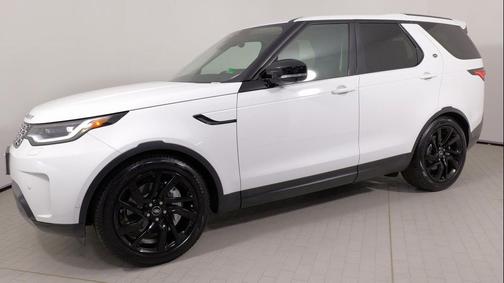 2024 Land Rover Discovery P300 S