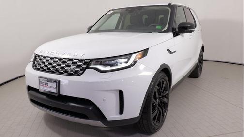 2024 Land Rover Discovery P300 S