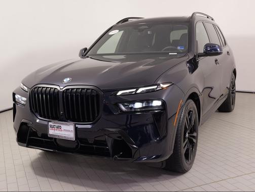 Carbon Black Metallic 2025 BMW X7 xDrive40i
