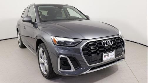 2023 Audi Q5 45 S line Premium Plus