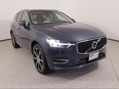 Denim Blue Metallic 2021 Volvo XC60 T6 Inscription