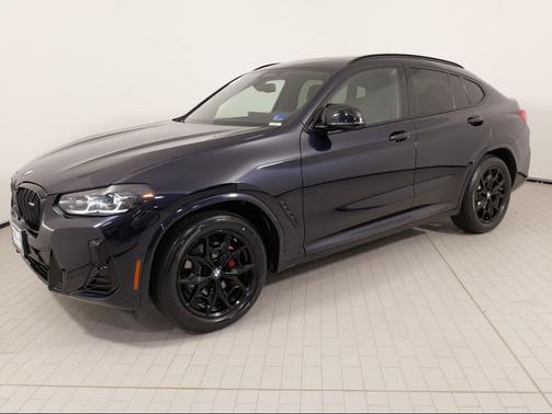 Carbon Black Metallic 2023 BMW X4 M40i