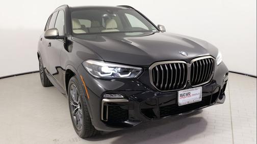 2021 BMW X5 M50i