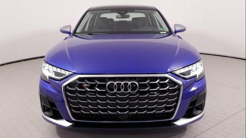 2023 Audi S8 4.0T