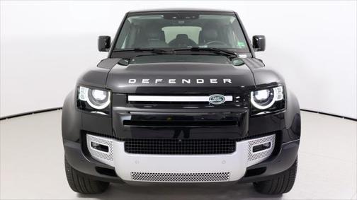 2024 Land Rover Defender 110 P300