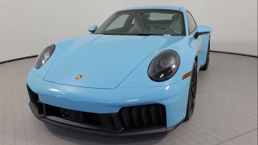 2025 Porsche 911 Carrera GTS