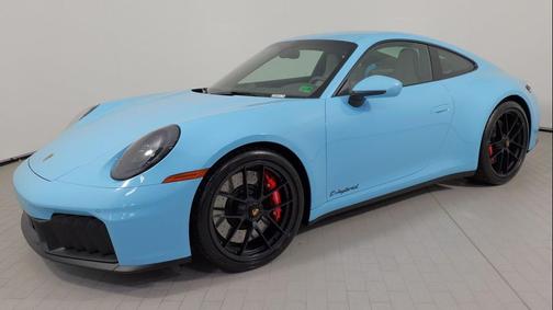2025 Porsche 911 Carrera GTS