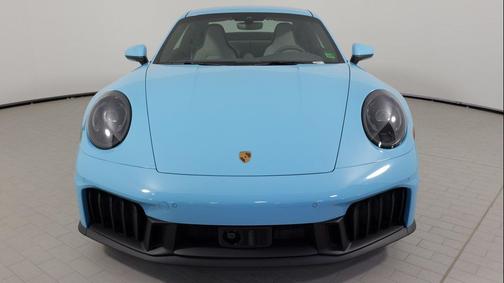 2025 Porsche 911 Carrera GTS