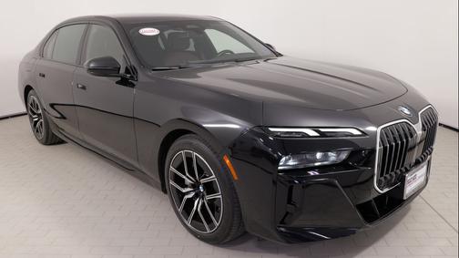 2023 BMW 760 i xDrive