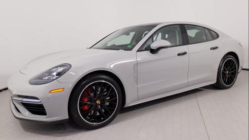 2018 Porsche Panamera Turbo