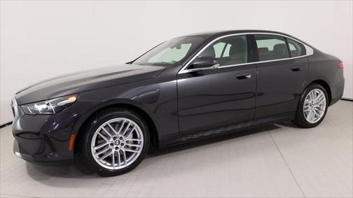2024 BMW 530 i xDrive