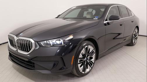 2025 BMW 530 xDrive