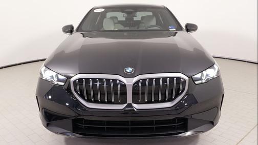 2025 BMW 530 xDrive